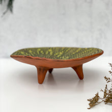 Load image into Gallery viewer, Large Burst Platter- Chartreuse