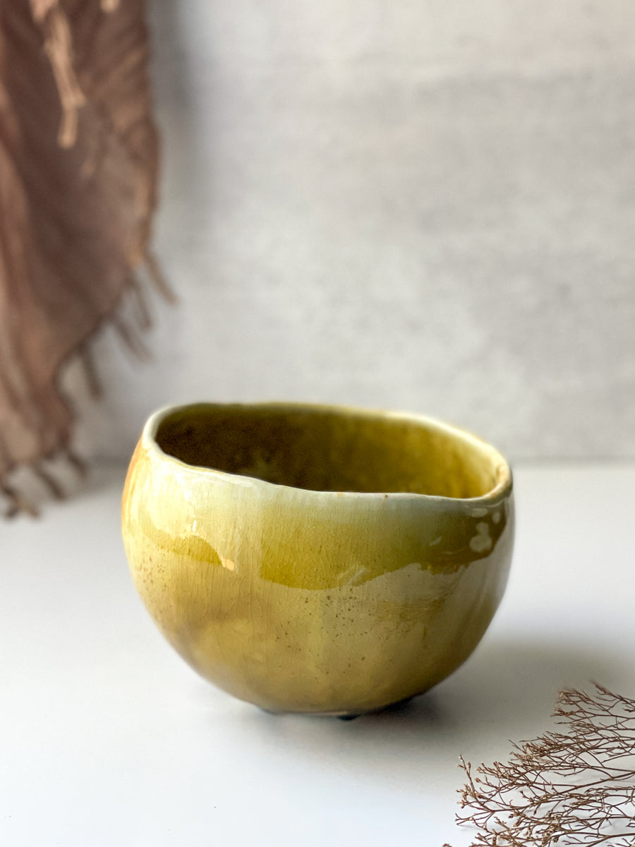 Pinched Bowl 05 – Biscuit Ceramics