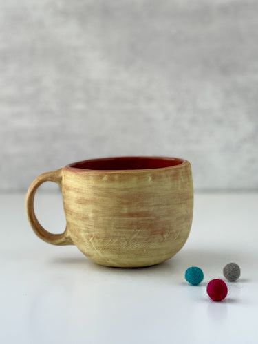 Minimalist Pinched Mug in Limoncello