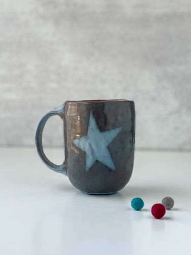 Heart and Star Mug in Slate 02