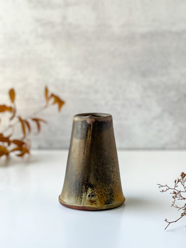 Conical Small Bud Vase 01