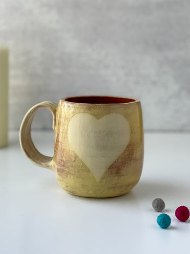 Oversized Heart and Star Mug in LIght Limoncello 02