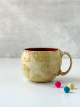 Load image into Gallery viewer, Mug with Star and Heart in Light Limoncello