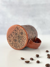 Load image into Gallery viewer, Embossed mug