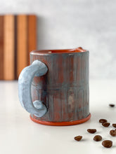 Load image into Gallery viewer, Mug with elongated arches