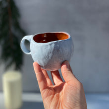 Load image into Gallery viewer, Little pinched mug