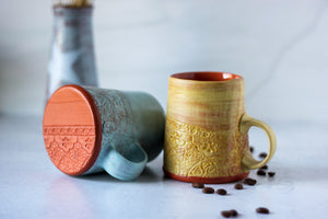 Embossed Mug in Limoncello
