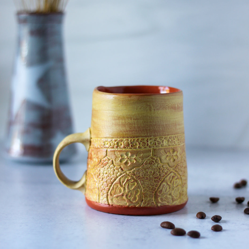 Embossed Mug in Limoncello